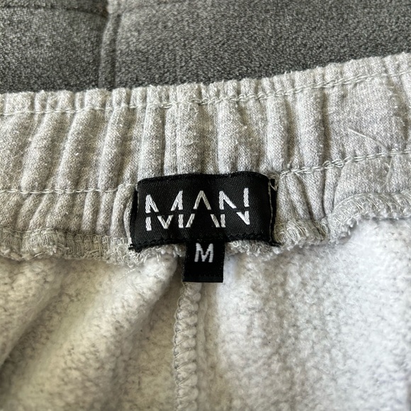 Men’s shorts great condition - Picture 2 of 4